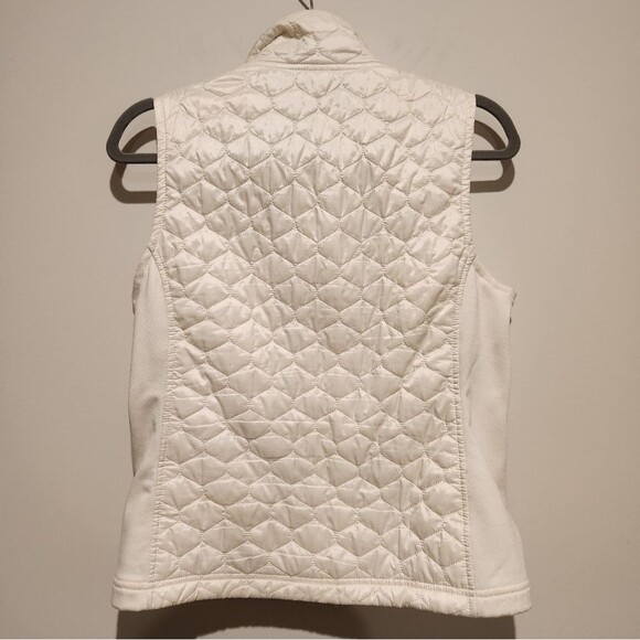 L.L. Bean Off White Puffer Vest - Picture 5 of 11